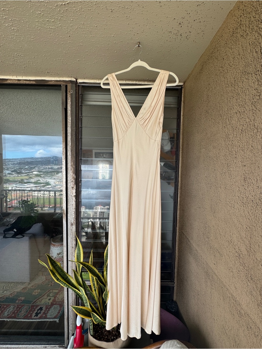 Elegant V-Neck Ivory Maxi Dress